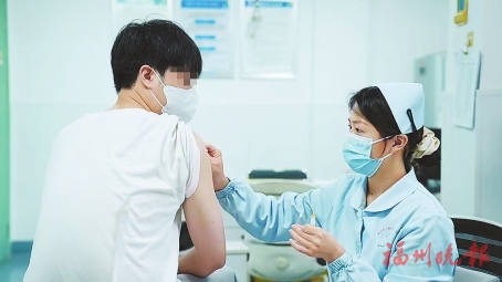 福州首针男性九价HPV疫苗接种